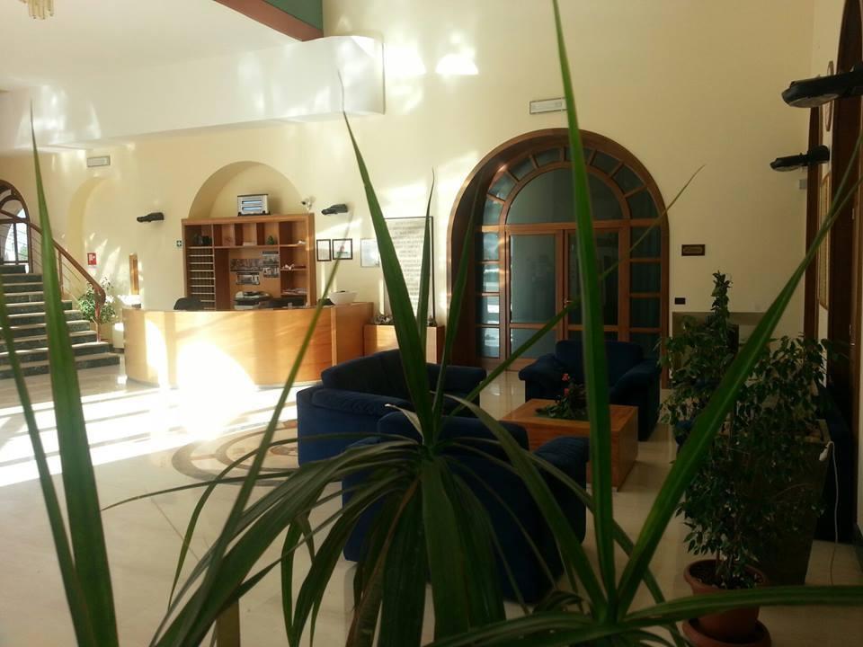 Casa Per Ferie Benedetto XIII Ξενοδοχείο Γκραβίνα Εξωτερικό φωτογραφία