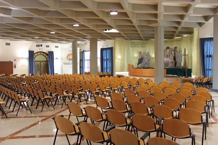 Casa Per Ferie Benedetto XIII Ξενοδοχείο Γκραβίνα Εξωτερικό φωτογραφία